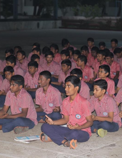 Mahatma school students - Prana Chikitsa briefing Madhurai